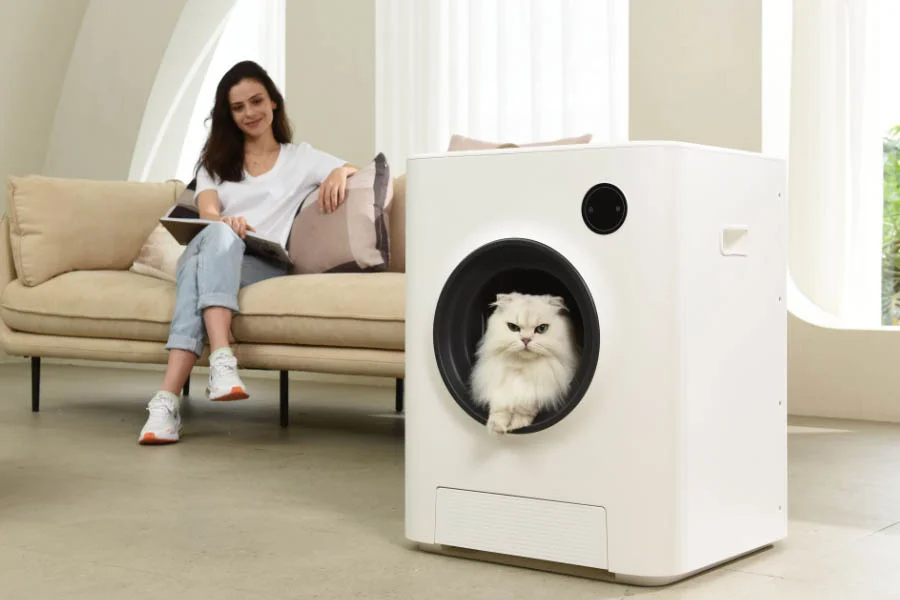 best robotic cat litter box